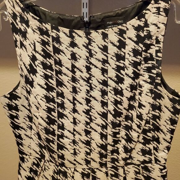 Sheath style dress  - Picture 6 of 7